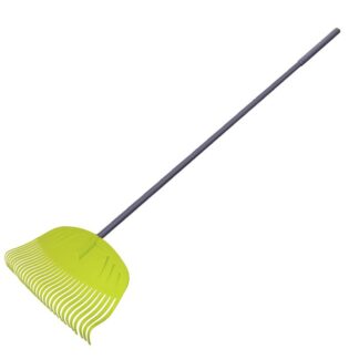 Plastikinis grėblys 590 mm pločio