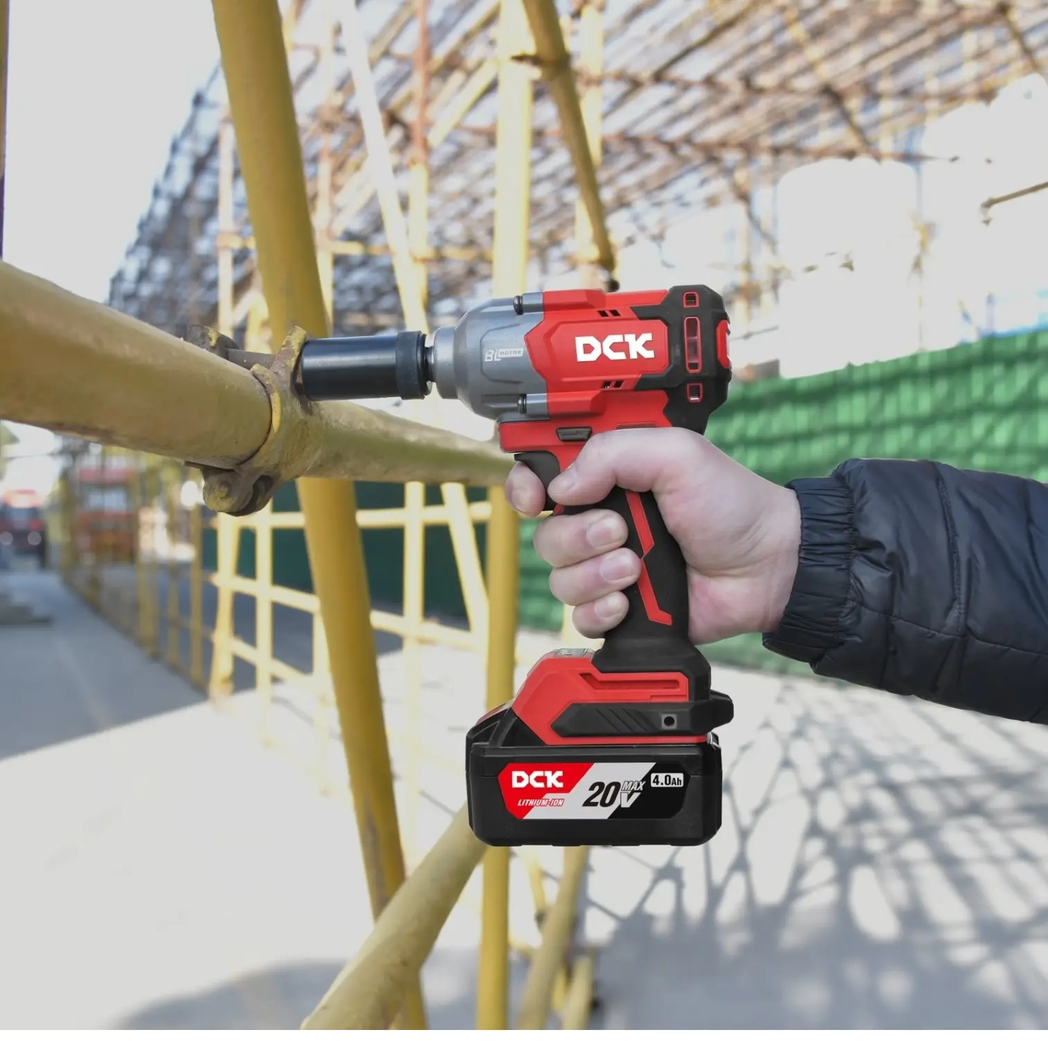 Akumuliatorinis bešepetėlinis smūginis veržliasukis 488 Nm. 20V, KDPB488EK, DCK (2x4,0Ah akumuliatorius, įkroviklis) - Image 2